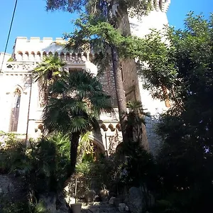 villa-du-chateau.fr-provencehotel.com/